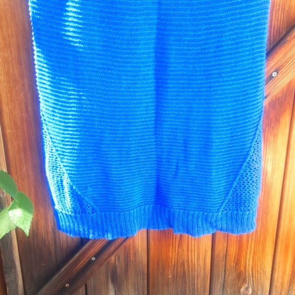 Cyrus Blue crocheted swim cover up - Picture 4 of 7